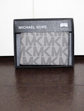 MICHAEL KORS Gray MK Signature Slim Bifold Wallet